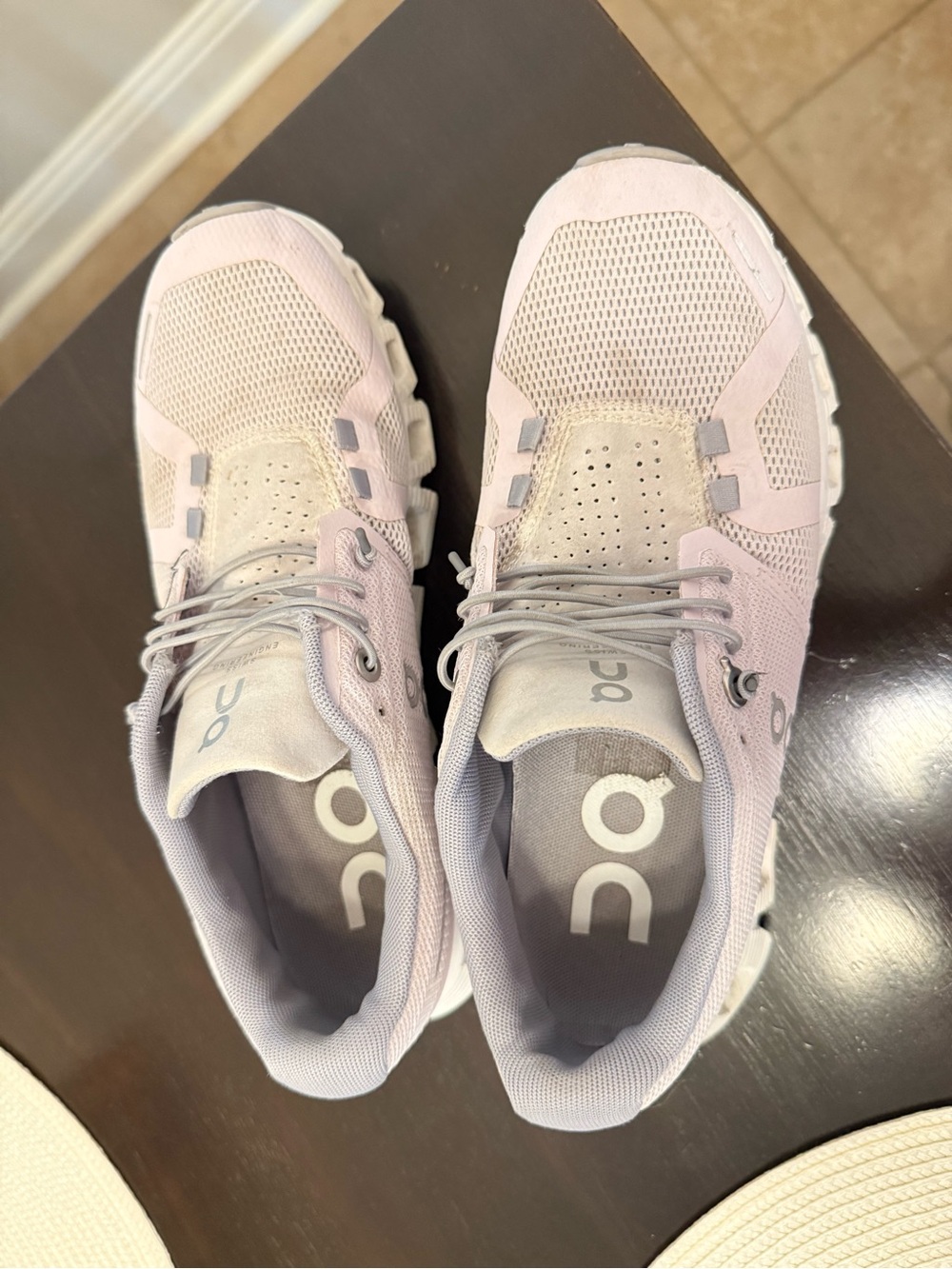 On Running Cloud Sneakers in Lilac - Picture 2 of 3
